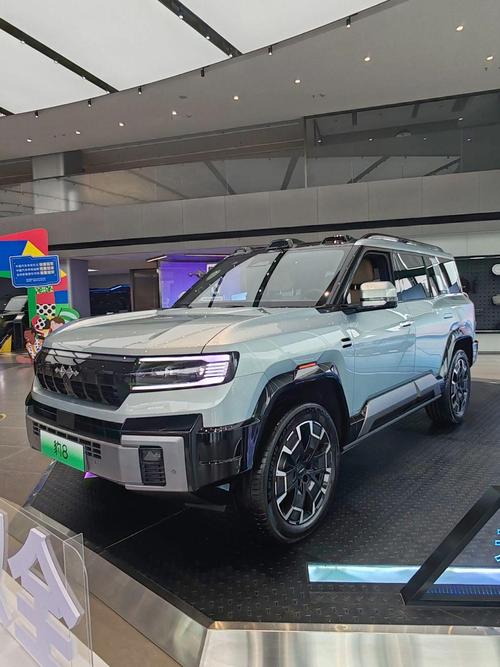 东莞143比亚迪方程豹硬派越野的爆款，英菲尼迪35周年与你共成长